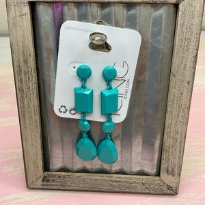 Blue pattern icing dangling earrings